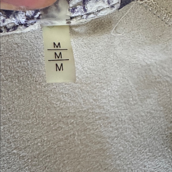 Stunning grey/taupe lamb shearling reversible coat. Size M NWOT - Picture 7 of 7